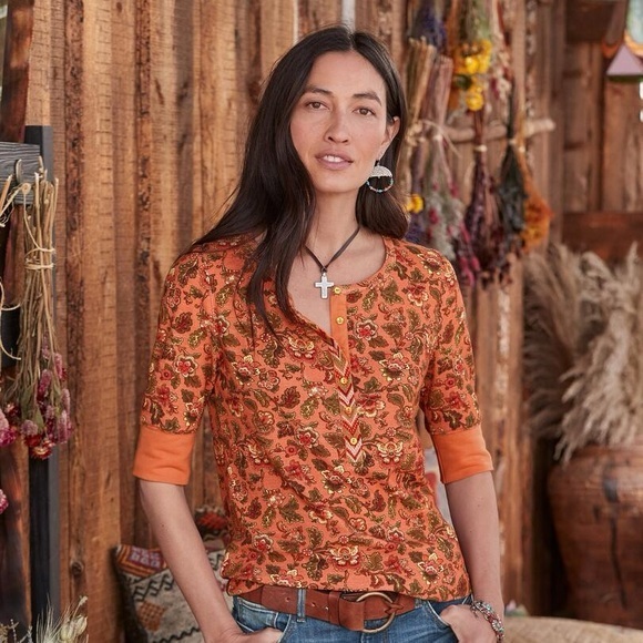 Sundance Tops - SUNDANCE CORDELIA BLOOM ORANGE FLORAL HENLEY TOP SZ S